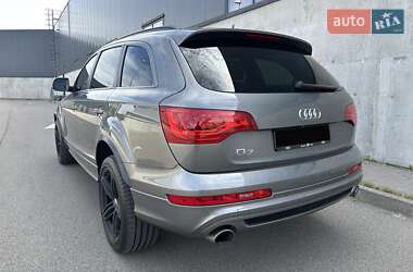 Внедорожник / Кроссовер Audi Q7 2015 в Киеве