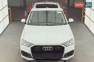 Внедорожник / Кроссовер Audi Q7 2020 в 