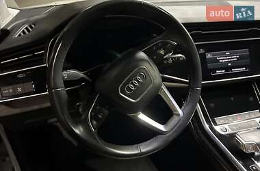 Внедорожник / Кроссовер Audi Q7 2020 в 