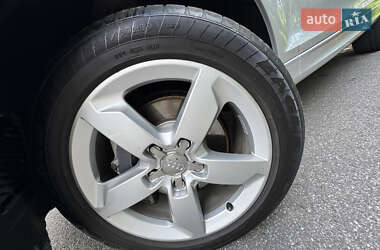 Позашляховик / Кросовер Audi Q7 2013 в 