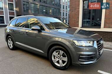 Внедорожник / Кроссовер Audi Q7 2015 в Киеве