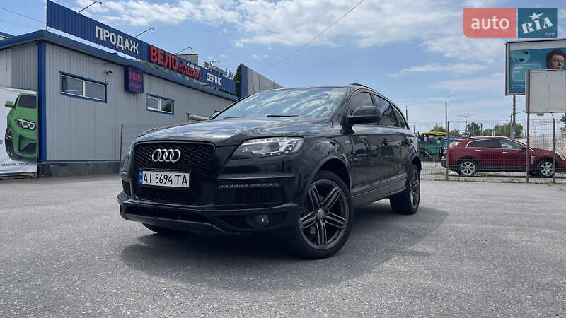 Внедорожник / Кроссовер Audi Q7 2014 в 