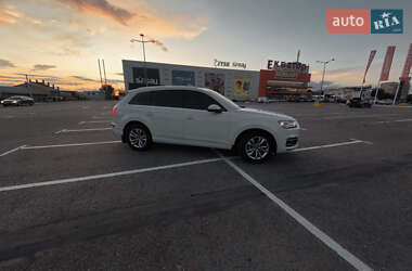 Внедорожник / Кроссовер Audi Q7 2017 в 