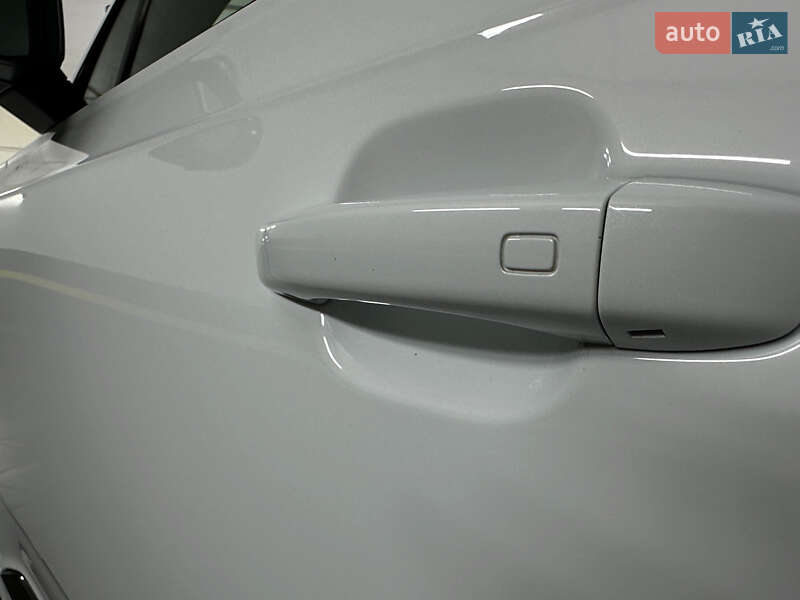 Внедорожник / Кроссовер Audi Q7 2020 в Казатине