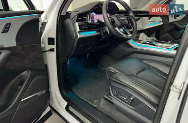 Внедорожник / Кроссовер Audi Q7 2020 в 