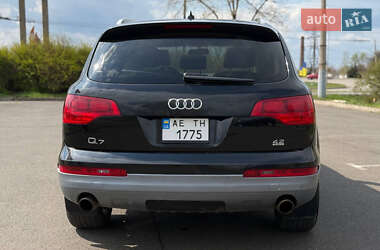 Внедорожник / Кроссовер Audi Q7 2007 в 