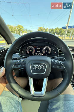 Внедорожник / Кроссовер Audi Q7 2023 в 