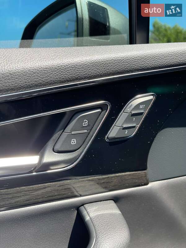 Внедорожник / Кроссовер Audi Q7 2018 в Львове