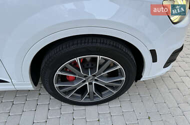 Внедорожник / Кроссовер Audi Q7 2018 в 