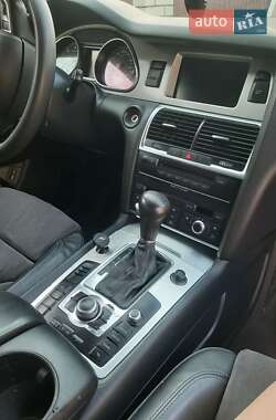 Внедорожник / Кроссовер Audi Q7 2008 в 