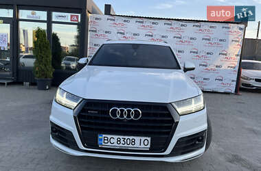 Внедорожник / Кроссовер Audi Q7 2018 в 