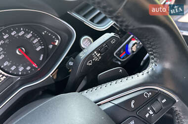 Внедорожник / Кроссовер Audi Q7 2017 в 