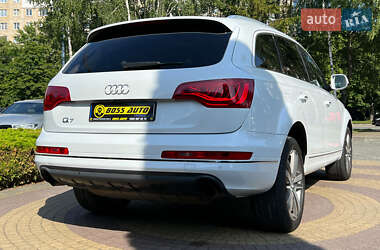 Внедорожник / Кроссовер Audi Q7 2012 в 