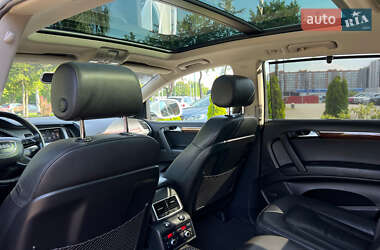 Внедорожник / Кроссовер Audi Q7 2012 в 