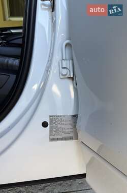 Внедорожник / Кроссовер Audi Q7 2014 в 
