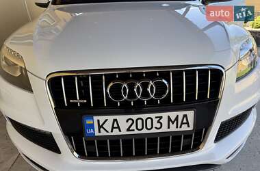 Внедорожник / Кроссовер Audi Q7 2014 в 