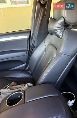 Внедорожник / Кроссовер Audi Q7 2014 в 