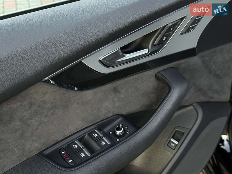 Позашляховик / Кросовер Audi Q7 2017 в Луцьку