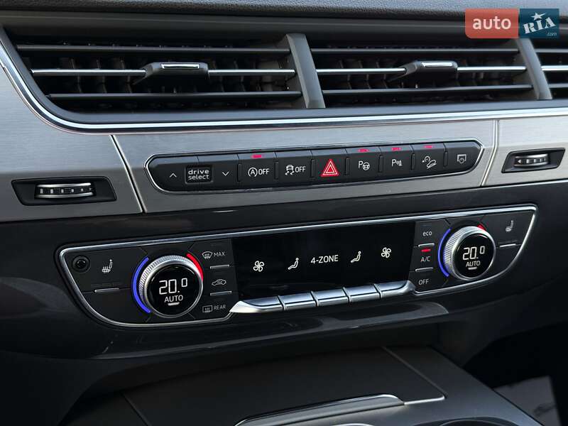 Позашляховик / Кросовер Audi Q7 2017 в Луцьку