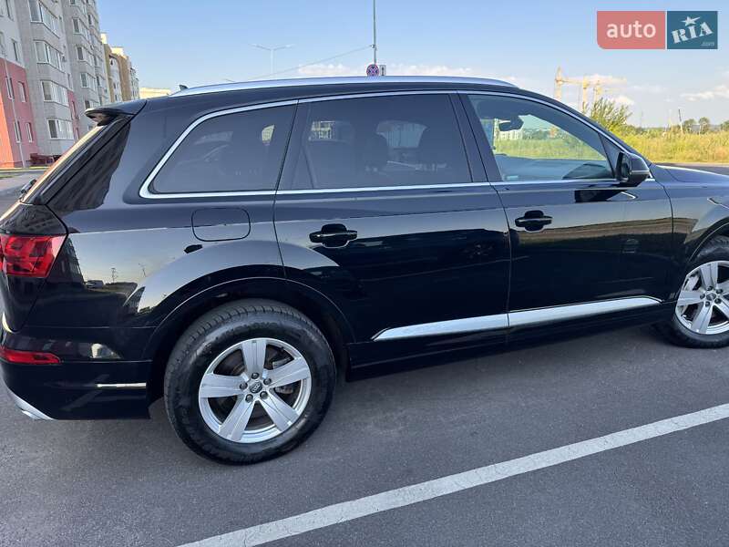 Внедорожник / Кроссовер Audi Q7 2018 в Виннице
