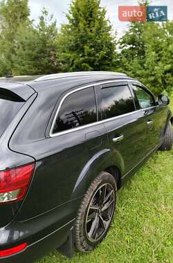 Внедорожник / Кроссовер Audi Q7 2007 в 