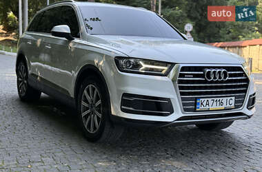 Внедорожник / Кроссовер Audi Q7 2015 в Черновцах