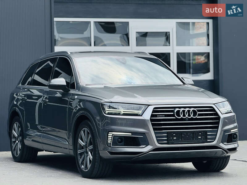 Audi Q7 2016