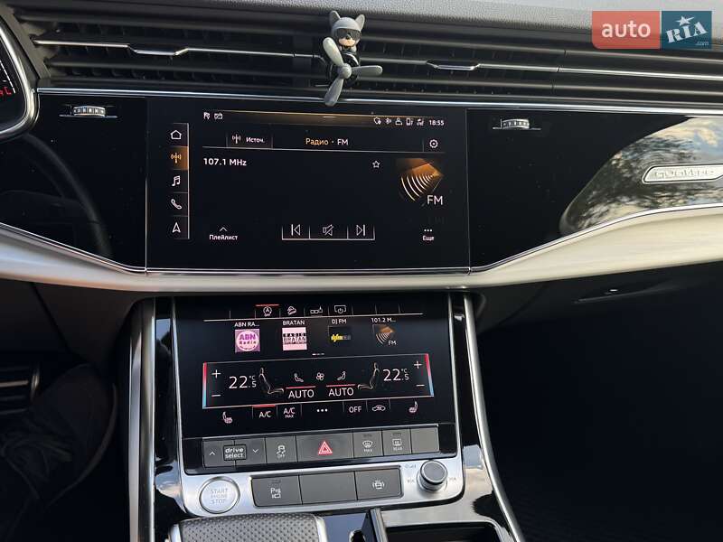 Позашляховик / Кросовер Audi Q7 2020 в Хмельницькому