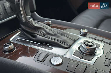 Внедорожник / Кроссовер Audi Q7 2013 в 
