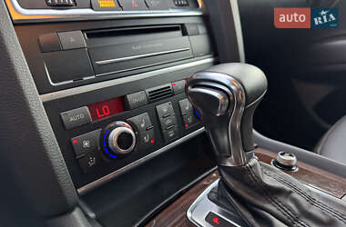 Внедорожник / Кроссовер Audi Q7 2013 в 
