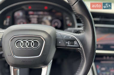 Внедорожник / Кроссовер Audi Q7 2020 в 