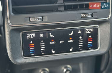 Внедорожник / Кроссовер Audi Q7 2020 в 