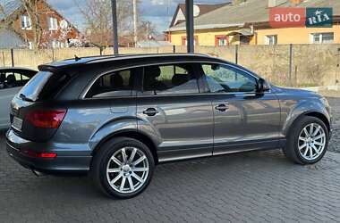 Внедорожник / Кроссовер Audi Q7 2007 в 