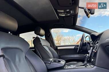 Внедорожник / Кроссовер Audi Q7 2007 в 