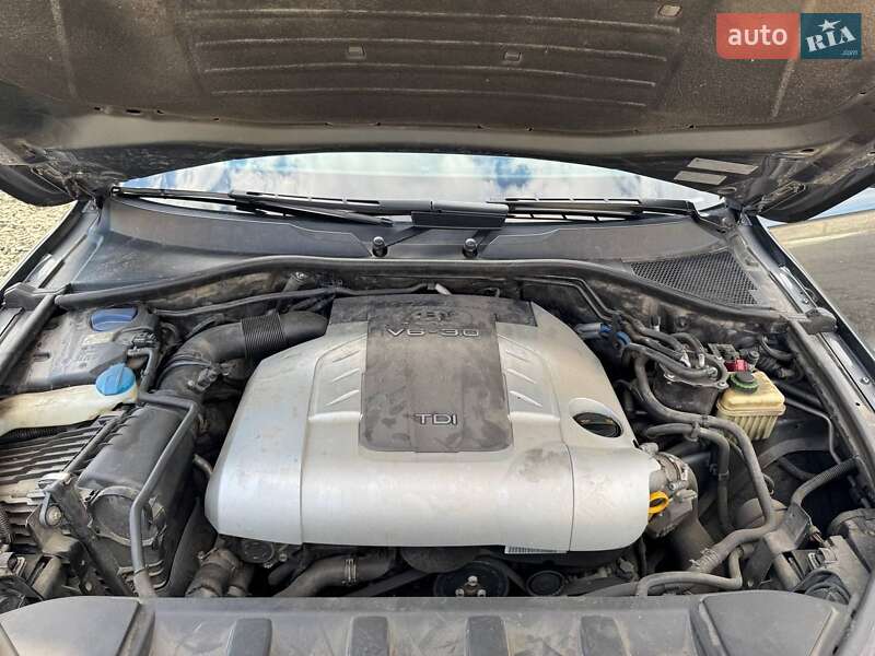 Внедорожник / Кроссовер Audi Q7 2007 в Луцке