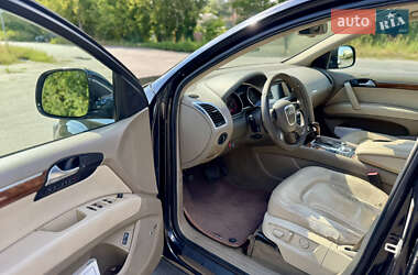 Внедорожник / Кроссовер Audi Q7 2008 в 