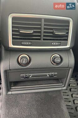 Внедорожник / Кроссовер Audi Q7 2013 в 