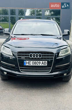 Внедорожник / Кроссовер Audi Q7 2006 в 