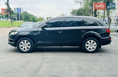 Внедорожник / Кроссовер Audi Q7 2006 в 
