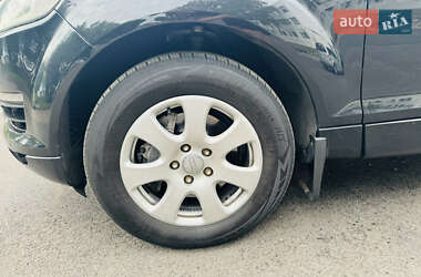 Внедорожник / Кроссовер Audi Q7 2006 в 