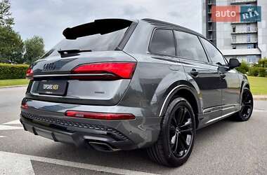 Внедорожник / Кроссовер Audi Q7 2025 в 