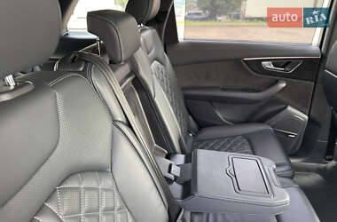 Внедорожник / Кроссовер Audi Q7 2020 в 
