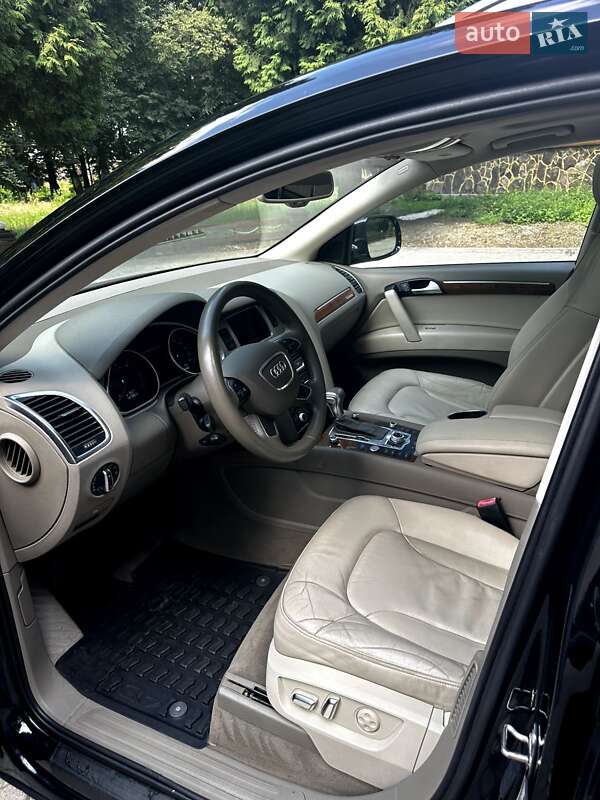 Внедорожник / Кроссовер Audi Q7 2013 в Самборе