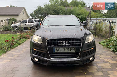 Внедорожник / Кроссовер Audi Q7 2006 в Надворной