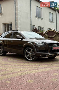 Внедорожник / Кроссовер Audi Q7 2014 в Дубно