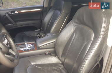Внедорожник / Кроссовер Audi Q7 2006 в 