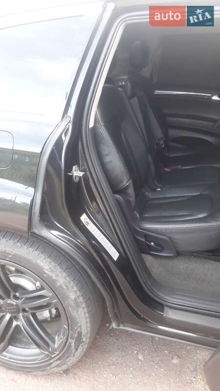 Внедорожник / Кроссовер Audi Q7 2006 в Глухове