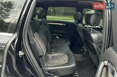Внедорожник / Кроссовер Audi Q7 2010 в 