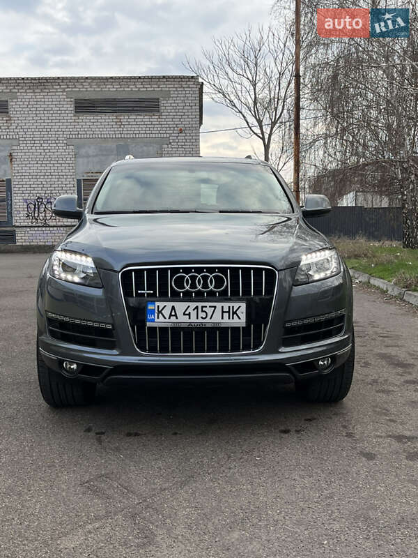 Внедорожник / Кроссовер Audi Q7 2014 в Кривом Роге