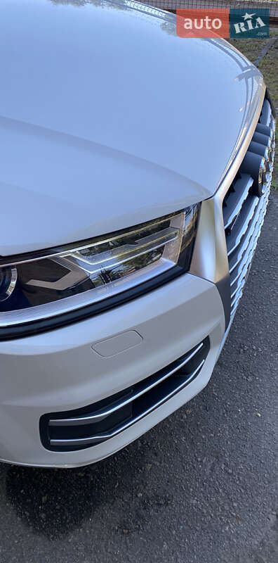 Позашляховик / Кросовер Audi Q7 2016 в Дніпрі фото 13 Позашляховик / Кросовер Audi Q7 2016 в Дніпрі
